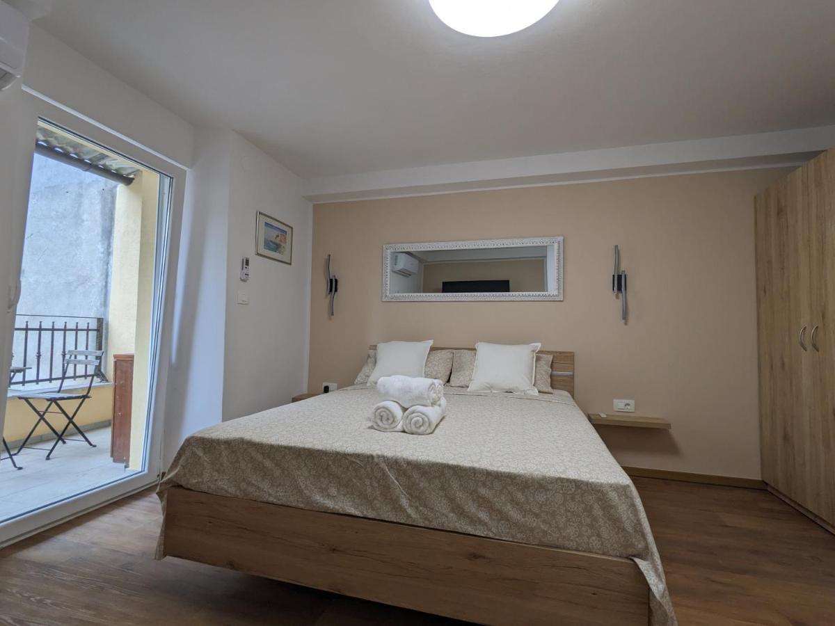 Olea Apartments 皮兰 外观 照片