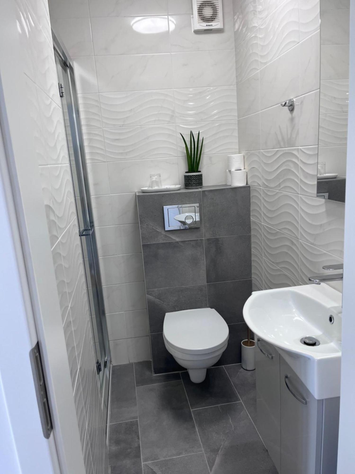 Olea Apartments 皮兰 外观 照片